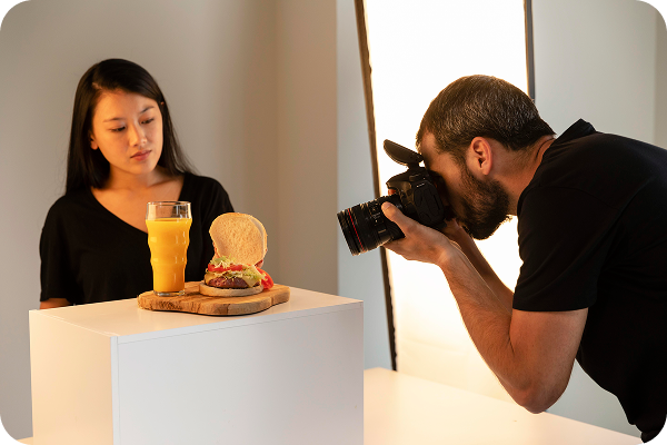 creative-product-photographer-studio 1